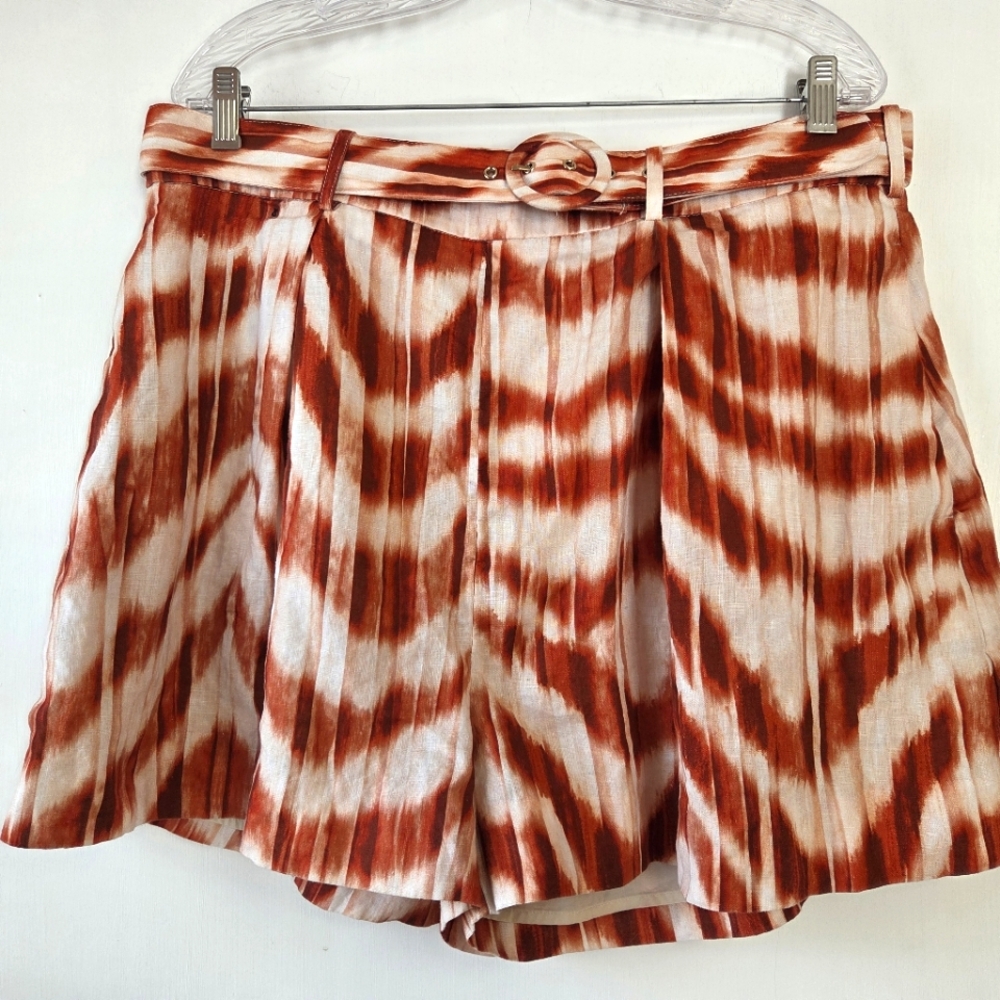 Banana Republic Red and White Patterned Women Shorts